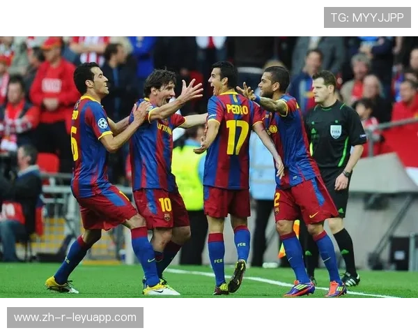 巴萨无力反抗布鲁日，三次追平未能取胜，防守问题暴露，巴萨主场不败纪录